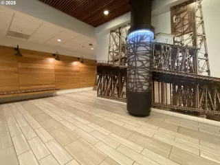 Photo #6: 271689277 Listing