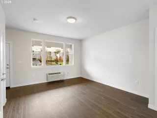 Photo #1: 271773000 Listing 