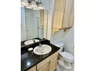 Photo #3: 272311290 Listing