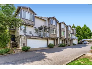 Photo #1: 272659636 Listing 