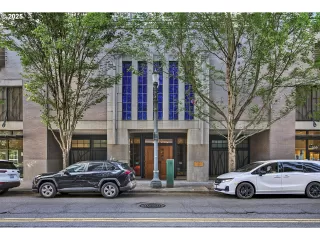 Photo #3: 273623734 Listing 