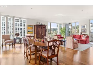 Photo #3: 273703694 Listing