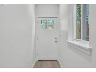 Photo #3: 275189109 Listing 