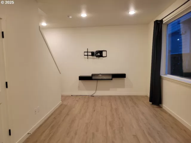 MLS: 275691789 Condo For Sale