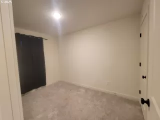 Photo #4: 275691789 Listing 