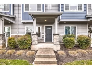 Photo #1: 276312292 Listing