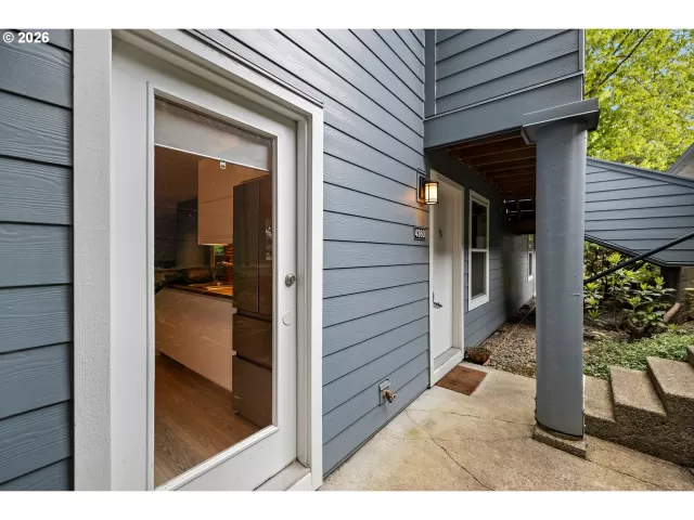 MLS: 276443597 Condo For Sale