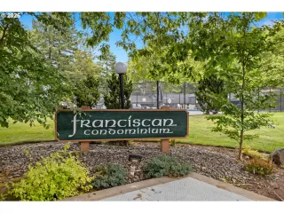 Photo #6: 276443597 Listing 