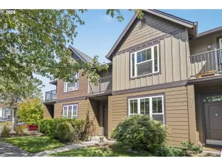 Photo #4: 276451699 Listing