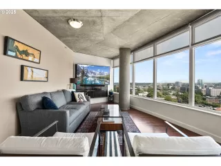 Photo #3: 277282595 Listing