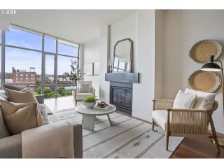 Photo #4: 277310146 Listing 