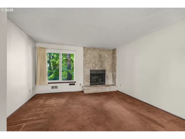 MLS: 277508479 Condo For Sale