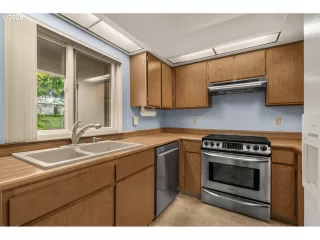 Photo #4: 277508479 Listing