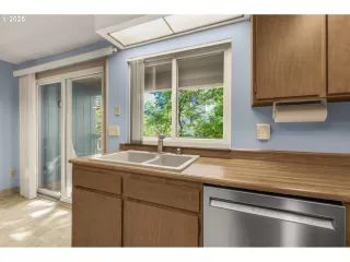 Photo #6: 277508479 Listing