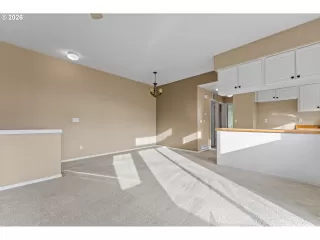 Photo #5: 277822882 Listing 