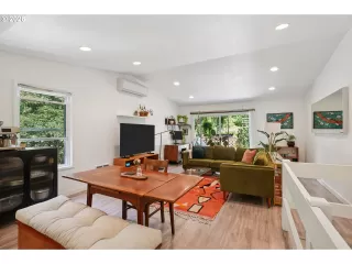 Photo #6: 278351106 Listing 