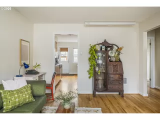 Photo #3: 278890897 Listing 