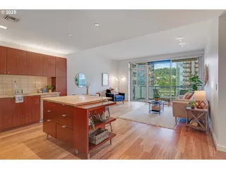 Photo #4: 281021813 Listing