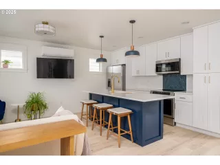 Photo #3: 281089931 Listing 