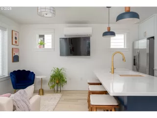 Photo #6: 281089931 Listing 