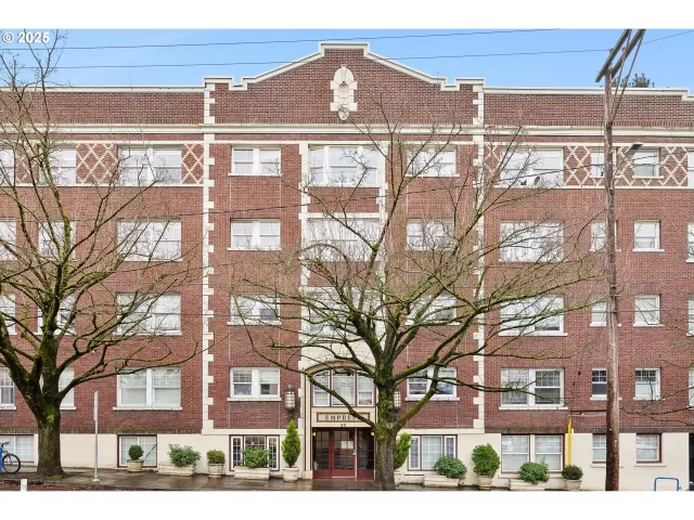 MLS: 281144255 Condo For Sale