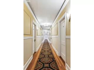 Photo #4: 281144255 Listing