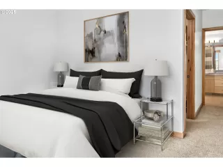 Photo #6: 281690594 Listing