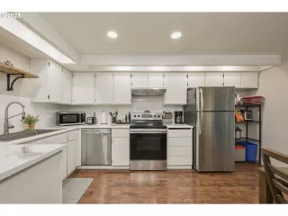 Photo #4: 282079178 Listing 
