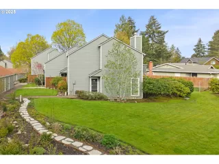 Photo #2: 282447600 Listing