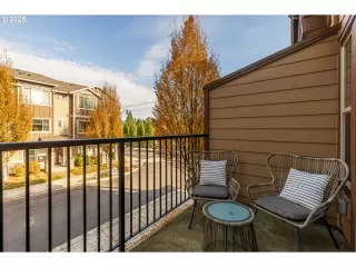 Photo #6: 283242198 Listing 