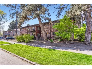 More Details about MLS # 283906708 : 2036 NE HANCOCK ST