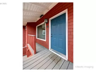 Photo #1: 285460052 Listing