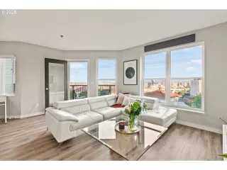 Photo #5: 285641190 Listing 