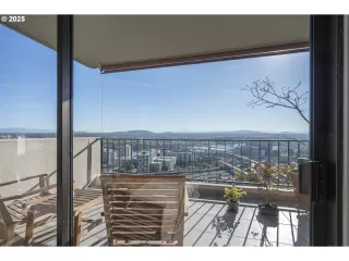 Photo #3: 286876091 Listing