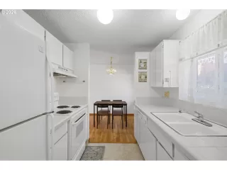 Photo #5: 287549783 Listing 