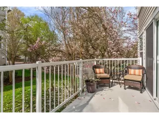 Photo #6: 288662504 Listing