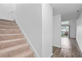 Photo #1: 288824284 Listing