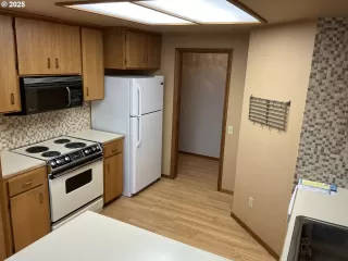 Photo #4: 289220051 Listing 