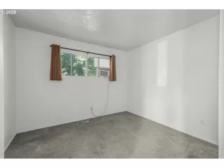 Photo #4: 289503950 Listing