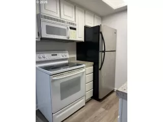 Photo #6: 289887813 Listing 