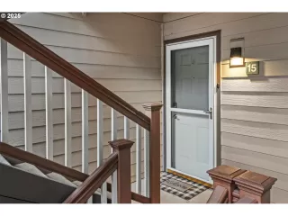 Photo #2: 291705168 Listing