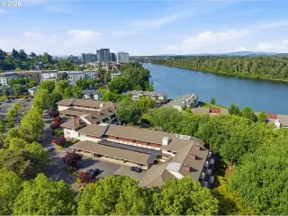 Photo #2: 292153713 Listing 