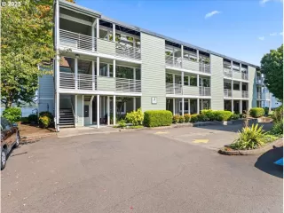 Photo #1: 292484929 Listing