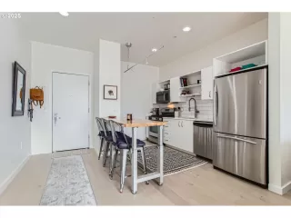 Photo #4: 292868118 Listing 