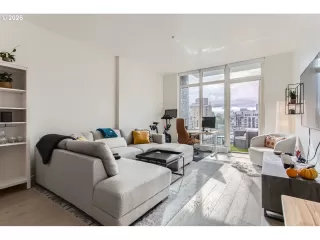 Photo #6: 292868118 Listing 