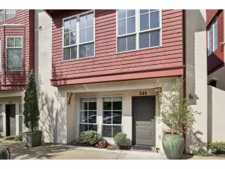 Photo #1: 294056099 Listing 