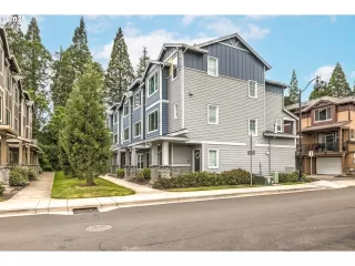 Photo #3: 294977016 Listing