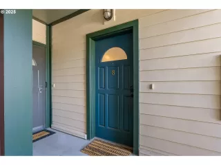 Photo #1: 295546574 Listing 