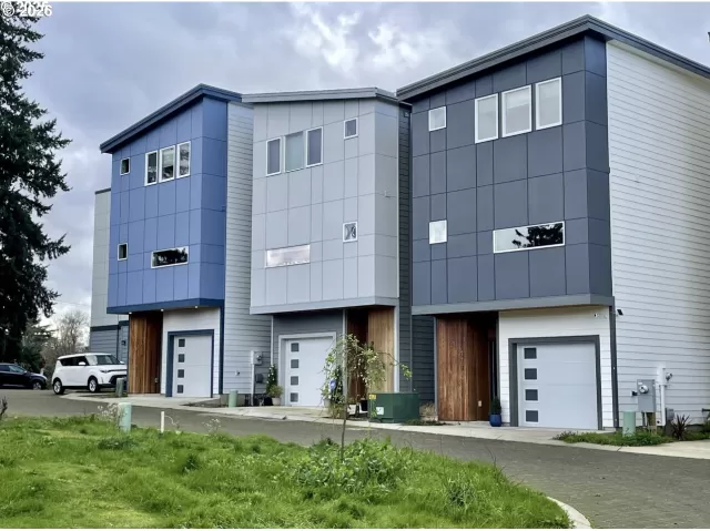 MLS: 296096242 Condo For Sale