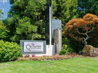 Photo #6: 296156181 Listing 